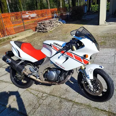 Yamaha SZR 660 Super Single (1995 - 97) usata