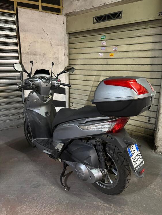 Kymco People 300i GT ABS (2016 - 20) (2)