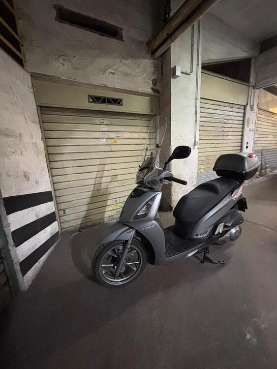 Kymco People 300i GT ABS (2016 - 20)