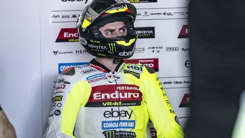 MotoGP 2025. GP della Thailandia. Fabio Di Giannantonio: "Qui con zero test, non conoscendo la moto e senza spalla. Ho fatto il weekend solo con il braccio destro"
