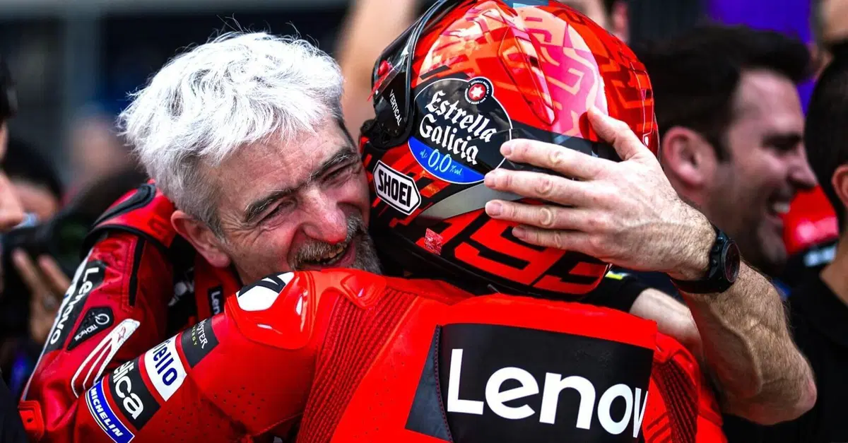 MotoGP 2025. GP della Thailandia. Gigi Dall'Igna sui suoi piloti: "Marc Marquez ha gi&agrave; la moto in mano, Pecco Bagnaia ha margini di miglioramento"