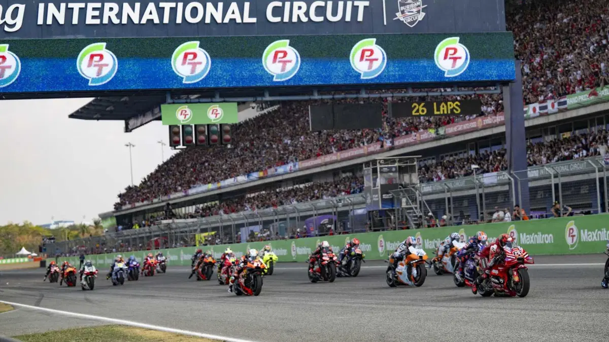 MotoGP 2025. GP della Thailandia. Le foto più belle del GP di Buriram [GALLERY] (12)