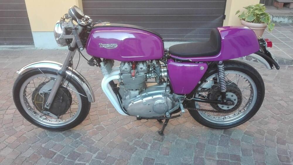 Triumph  TRIUMPH TRIDENT 750 CORSA BEPI KOELLIKER 1972 (2)