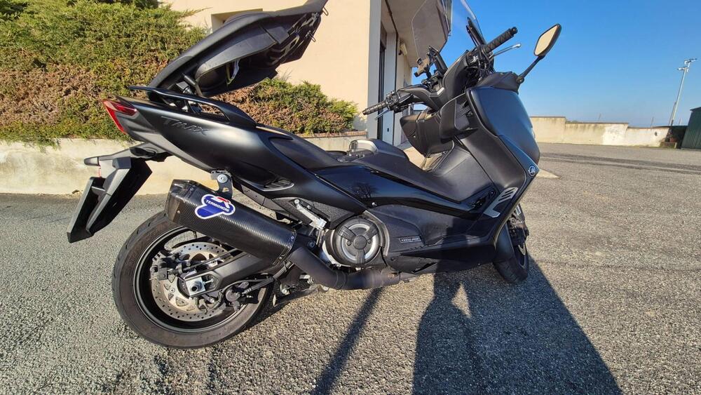 Yamaha T-Max 560 Tech Max (2020) (3)