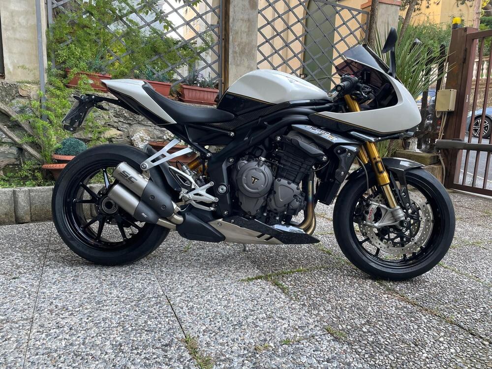 Triumph Speed Triple 1200 RR (2022 - 25) (2)