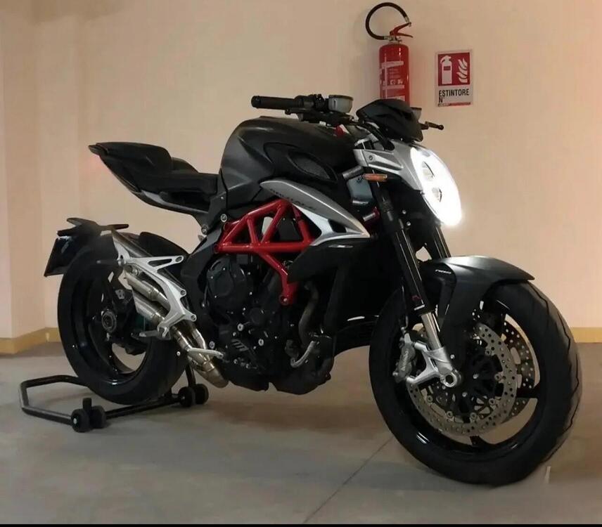 MV Agusta Brutale 800 EAS ABS (2016 - 19)