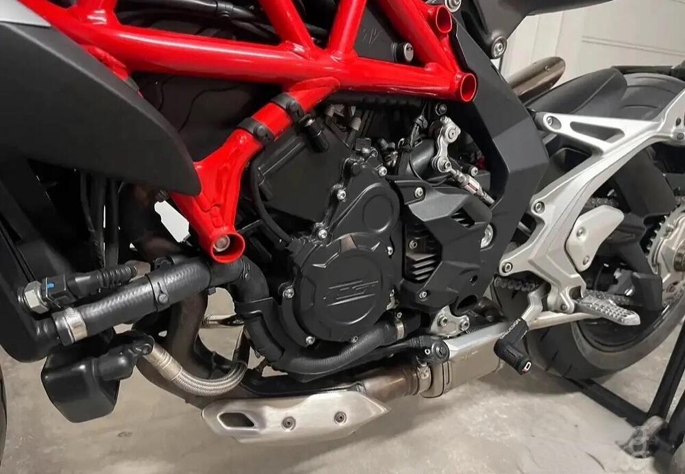 MV Agusta Brutale 800 EAS ABS (2016 - 19) (3)