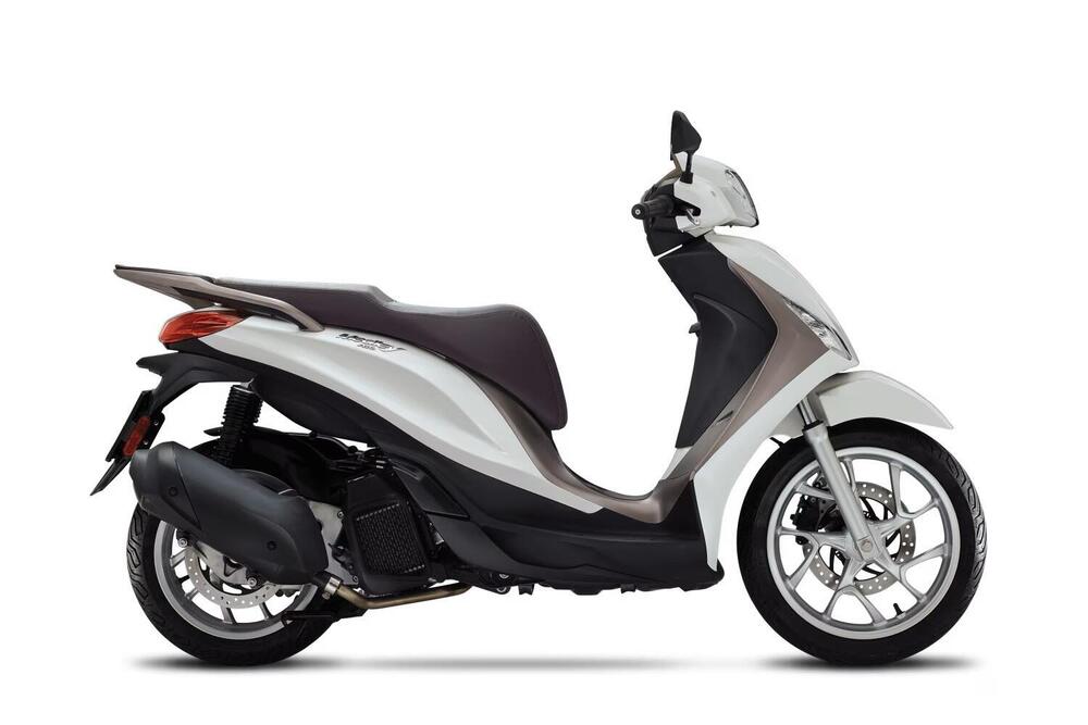 Piaggio Medley 125 (2025)