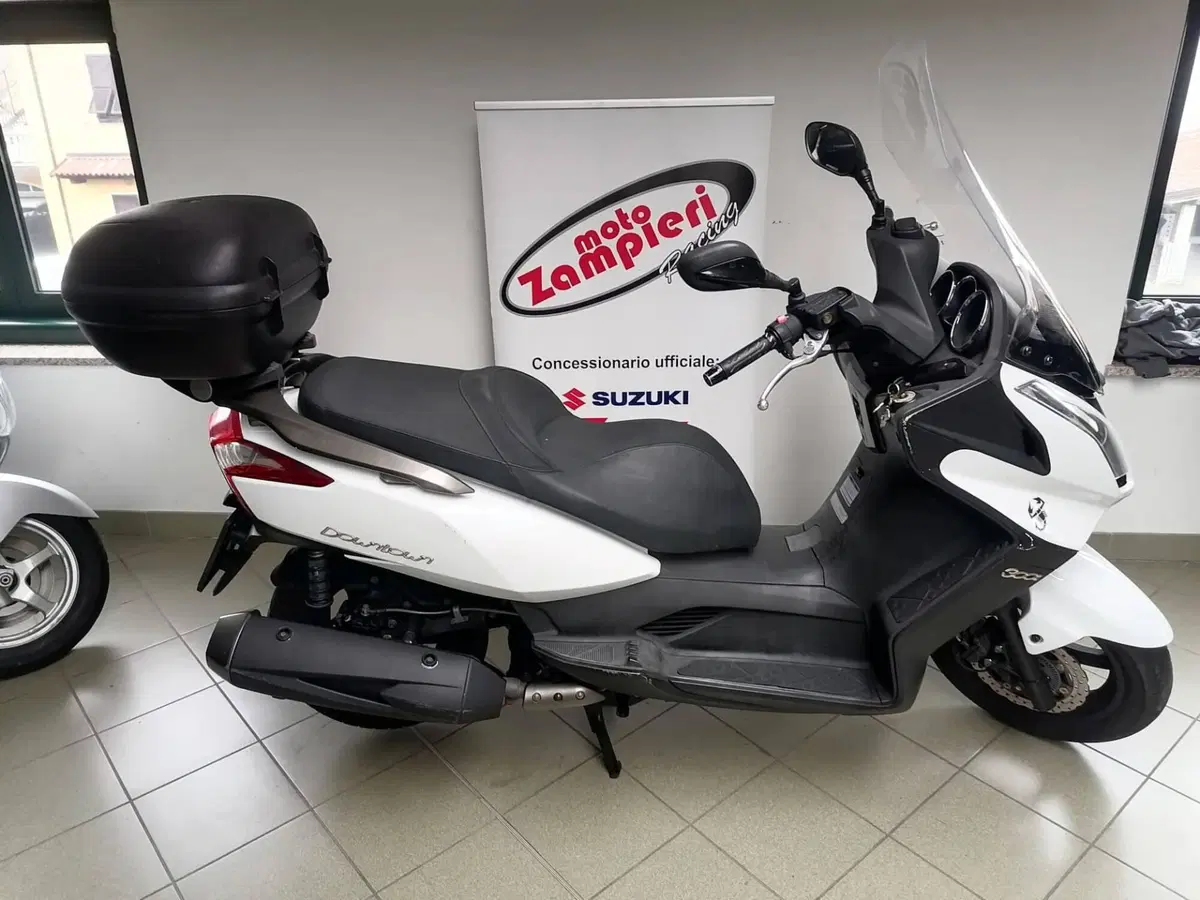 Kymco Downtown 300i ABS (2009 - 17)