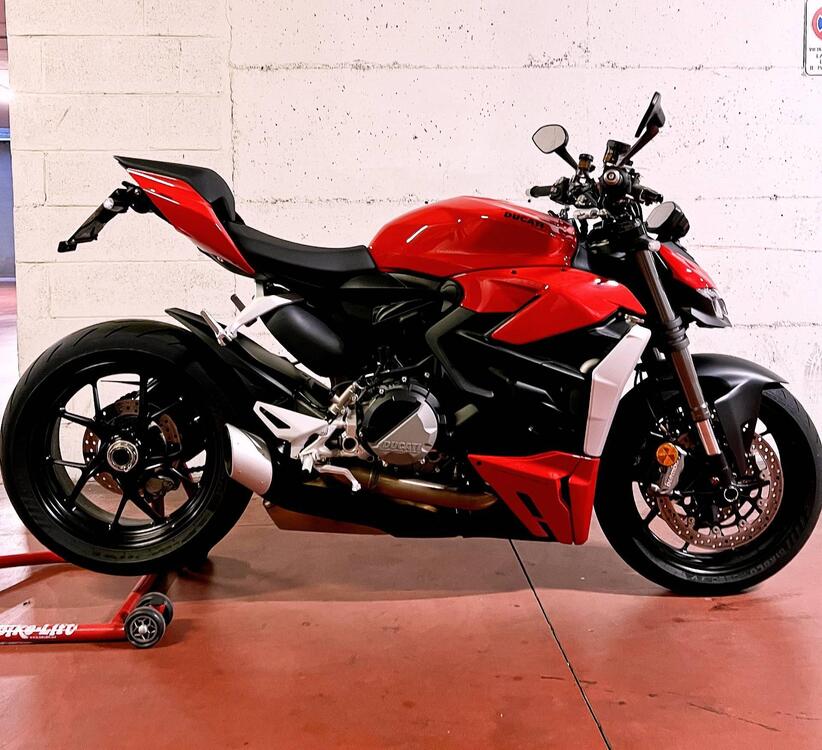 Ducati Streetfighter V2 (2022 - 24)