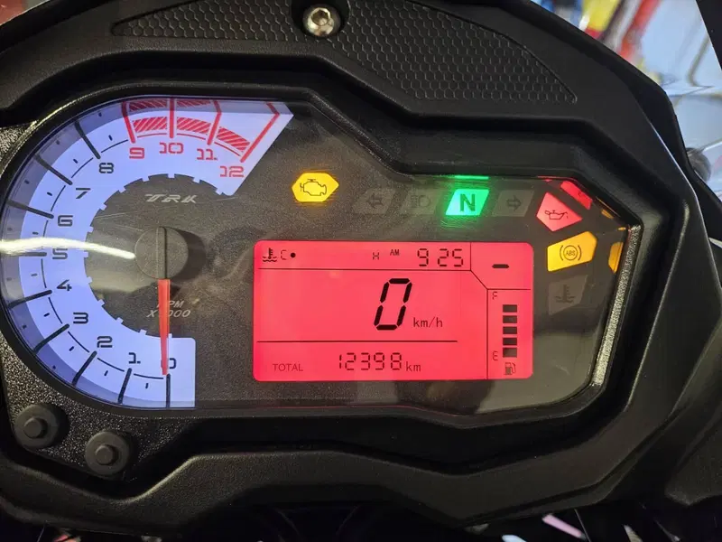 Benelli TRK 502 (2021 - 25) (3)