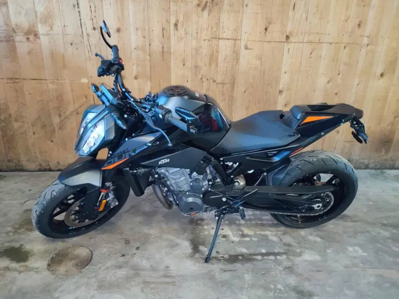KTM 890 Duke (2021 - 23) (3)