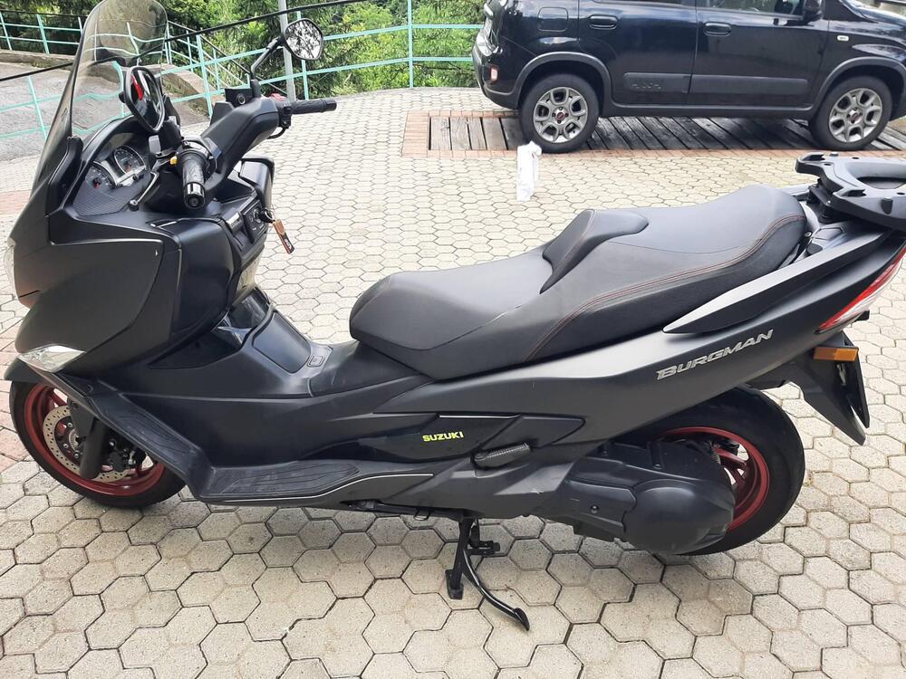 Suzuki Burgman AN 400 (2017 - 20) (3)