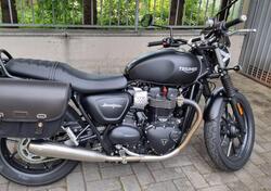 Triumph Street Twin 900 (2016) usata