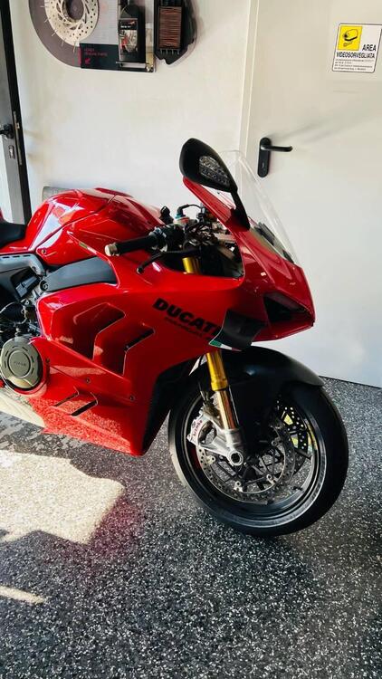 Ducati Panigale V4 S (2022 - 24) (2)