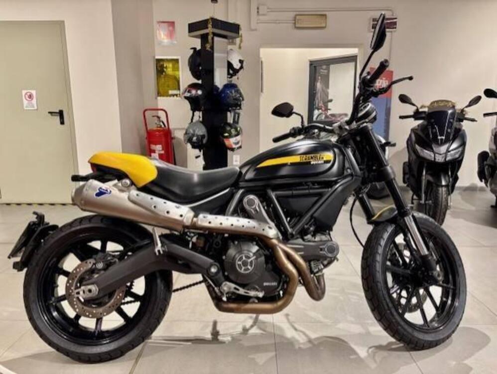 Ducati Scrambler 800 Full Throttle (2015 - 16)