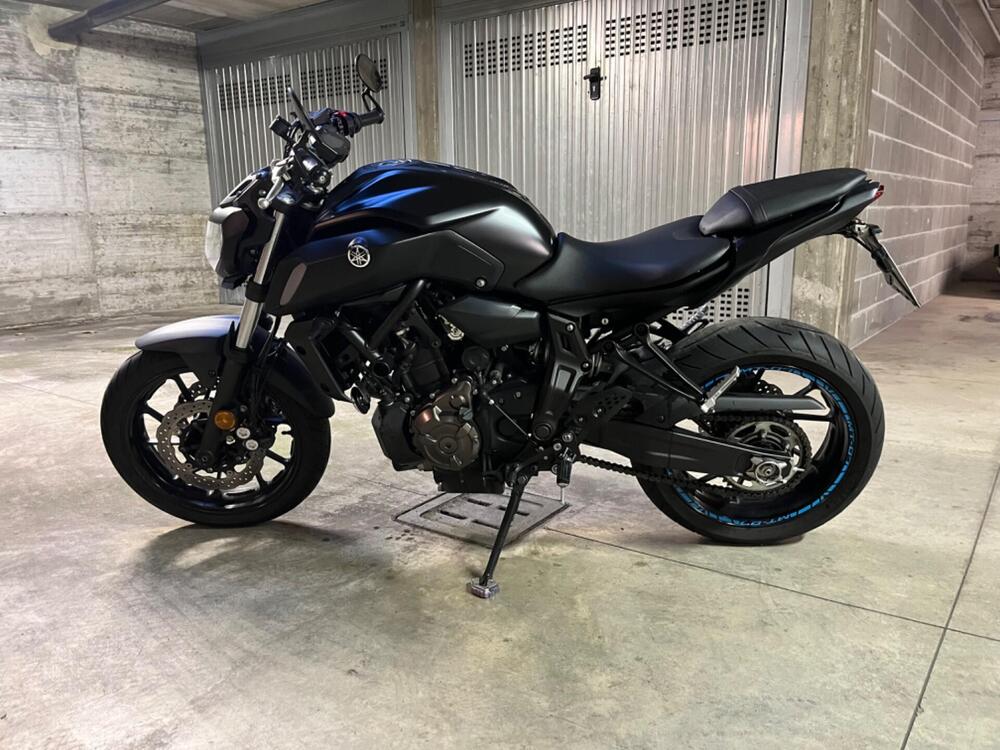 Yamaha MT-07 (2018 - 20) (4)