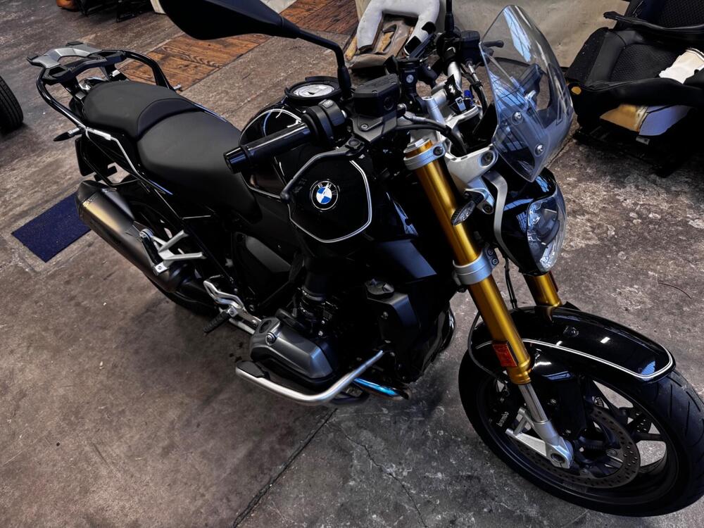 Bmw R 1200 R Black Edition (2017 - 18) (2)