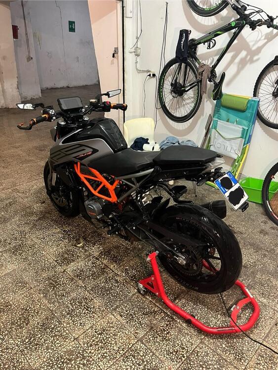 KTM 125 Duke (2021 - 23) (2)