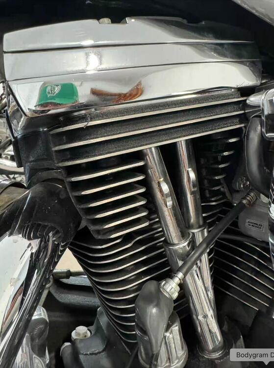 Harley-Davidson Electra Glide Classic FLHTC (5)