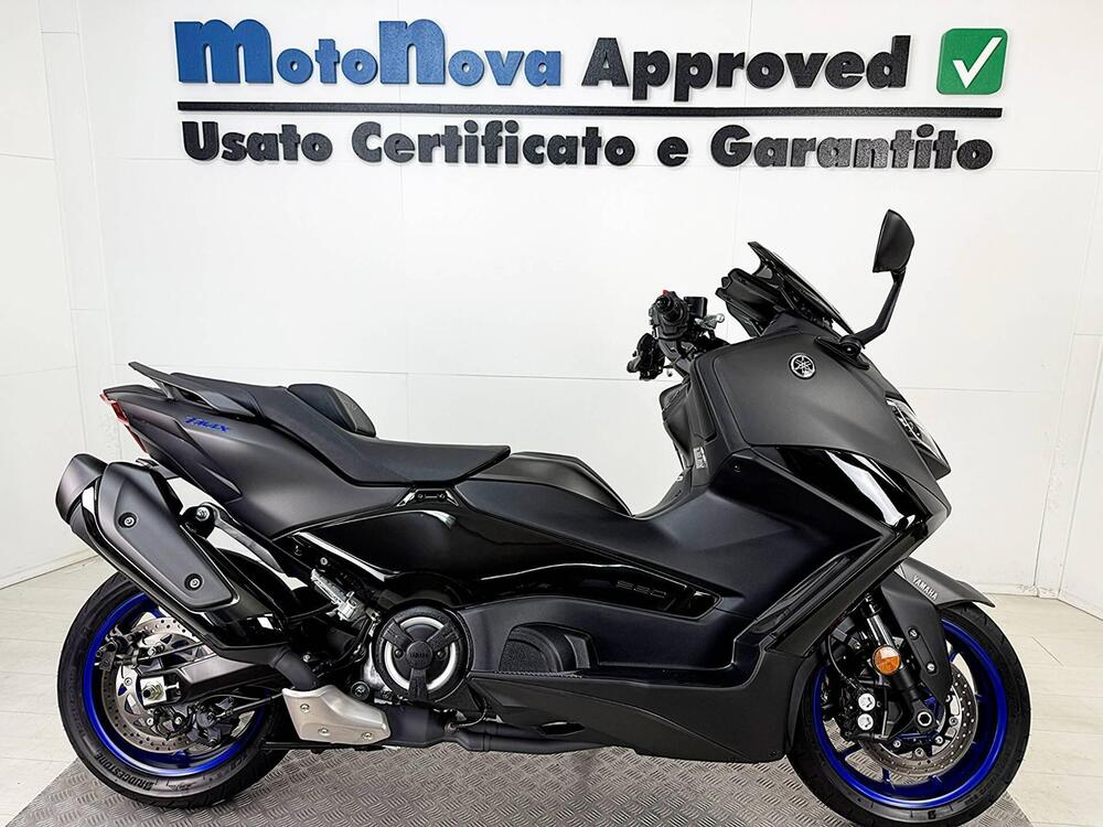 Yamaha T-Max 560 (2022 - 24) (4)