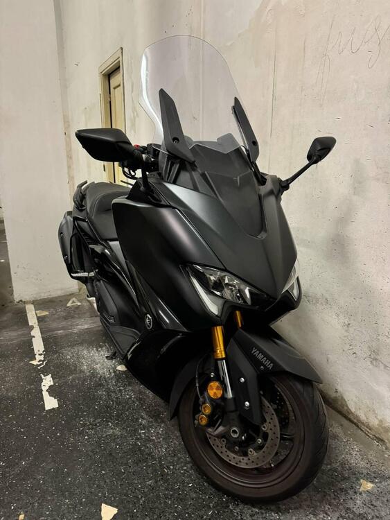 Yamaha T-Max 560 Tech Max (2020)