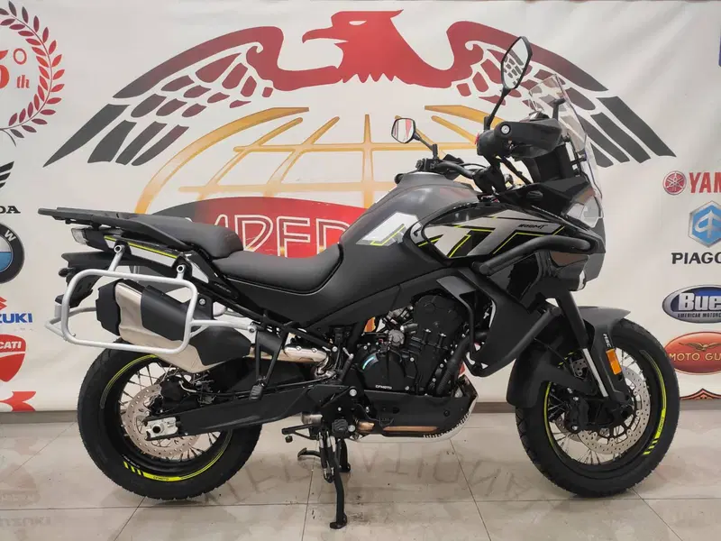 CFMOTO 800MT Explore (2023 - 26) (2)