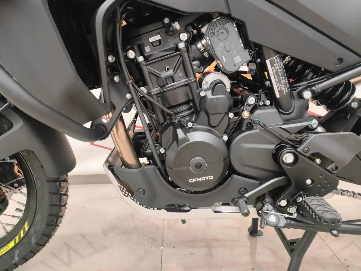 CFMOTO 800MT Explore (2023 - 26) (5)
