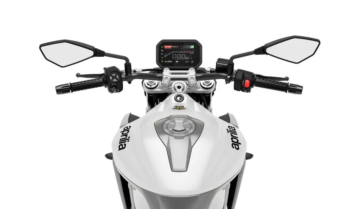 Aprilia Tuono 457: prebooking aperto per assicurarsi la funbike di Noale (3)