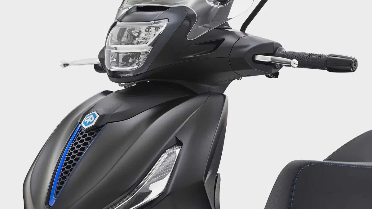 Piaggio Beverly 400 Beverly 400 S (2025 - 26) (2)