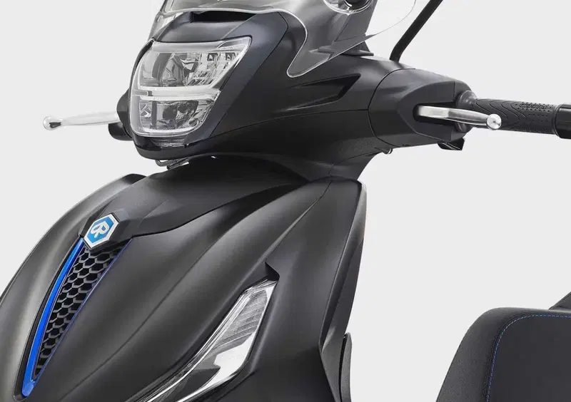 Piaggio Beverly 400 Beverly 400 S (2025 - 26) (2)