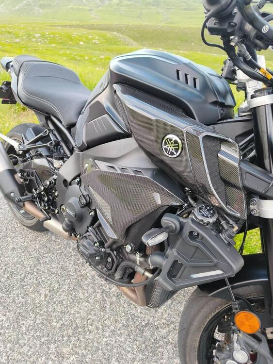 Yamaha MT-10 (2017 - 20) (2)