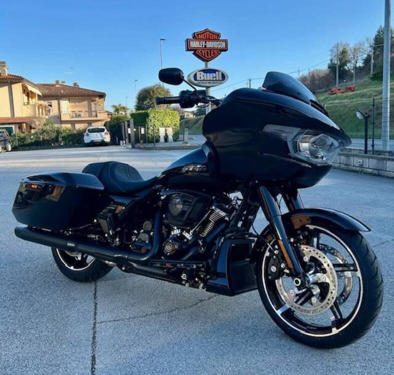 Harley-Davidson Road Glide (2024 - 25)