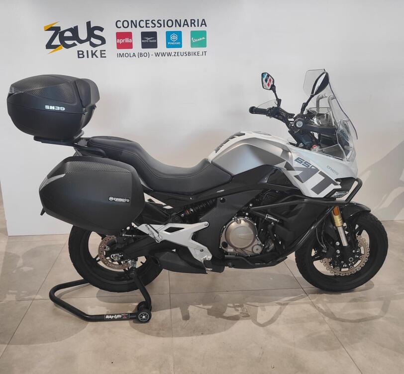 CFMOTO 650MT (2021 - 24)