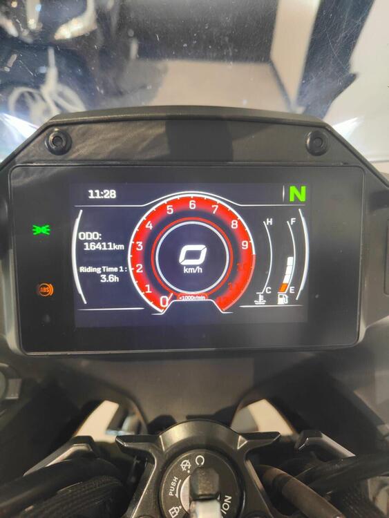 CFMOTO 650MT (2021 - 24) (4)