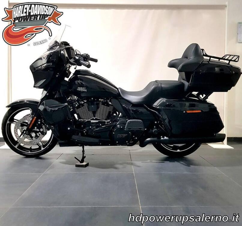 Harley-Davidson Street Glide Ultra (2025)