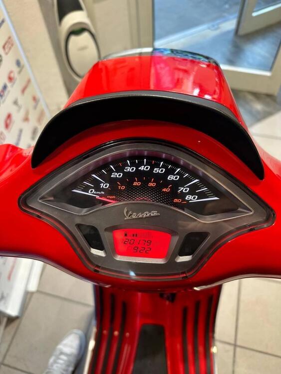 Vespa Sprint 50 4T 3V (2018 - 20) (5)