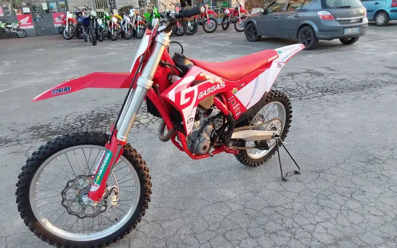 GASGAS MC 250 F (2021) (3)