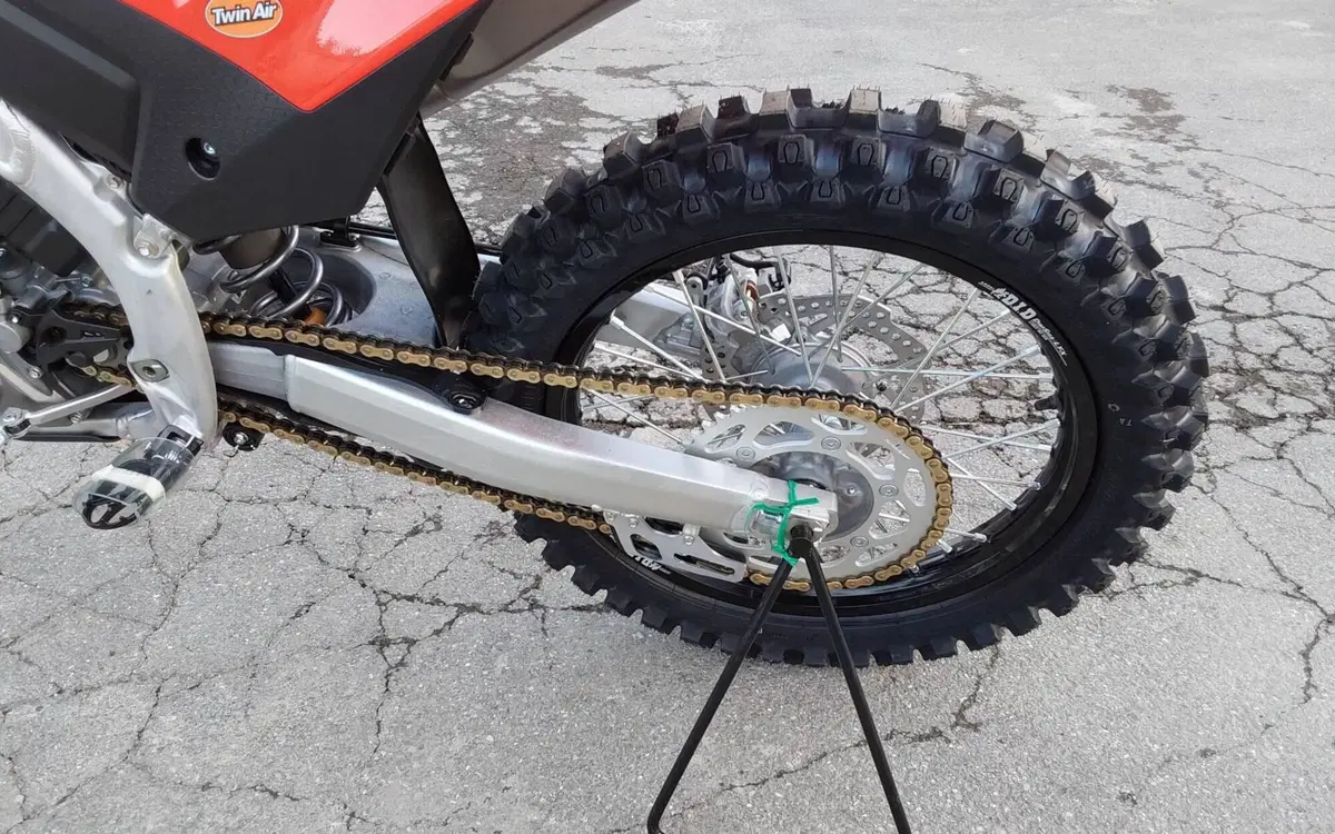 Honda CRF 450R WE (2025) (15)