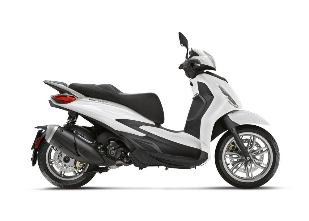 Piaggio Beverly 310 (2025) (2)