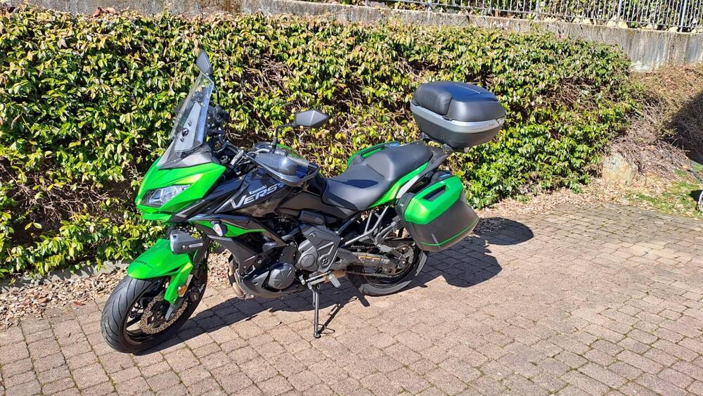 Kawasaki Versys 650 Tourer Plus (2021)