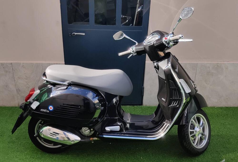 Vespa GTS 300 (2023 - 24) (5)