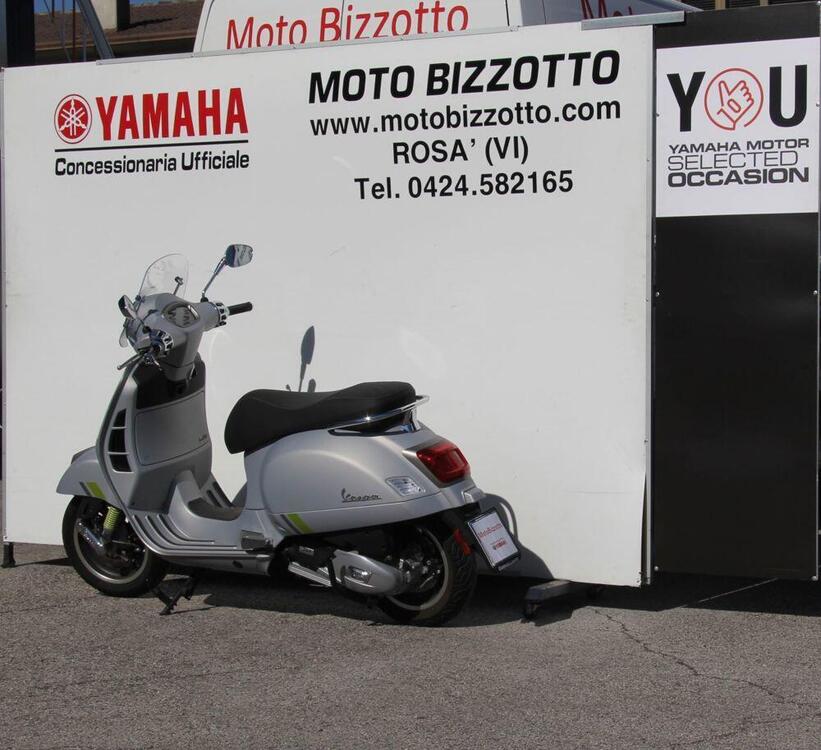 Vespa GTS 125 Super Tech (2023 - 24) (4)