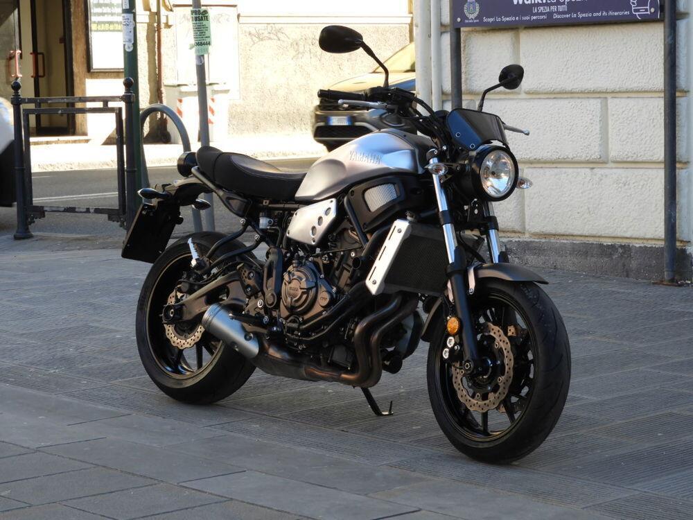 Yamaha XSR 700 ABS (2016 - 20) (2)