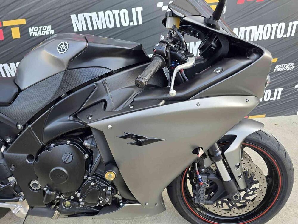 Yamaha YZF R1 (2012 - 14) (5)