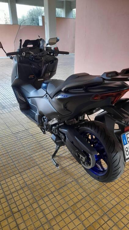 Yamaha T-Max 560 (2022 - 24) (5)