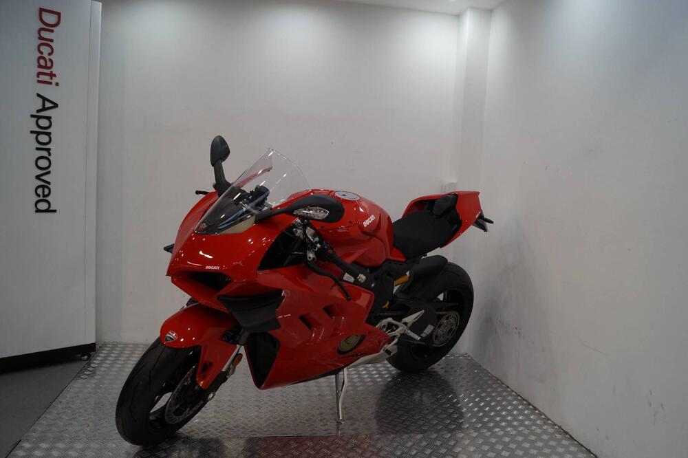 Ducati Panigale V4 1100 (2021) (2)