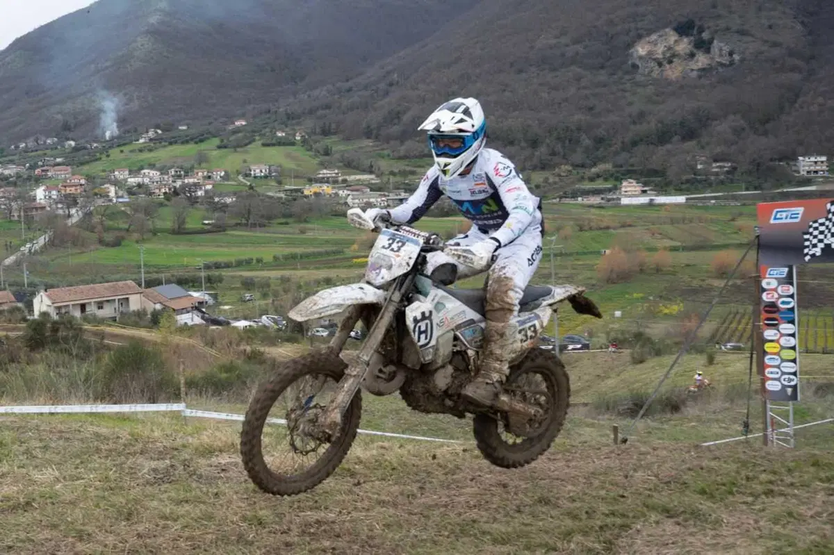 NSA Motors Racing Team al debutto agli assoluti d'Italia Enduro (2)