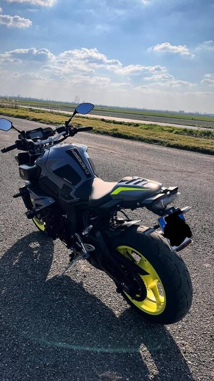 Yamaha MT-10 ABS (2016 - 17) (5)