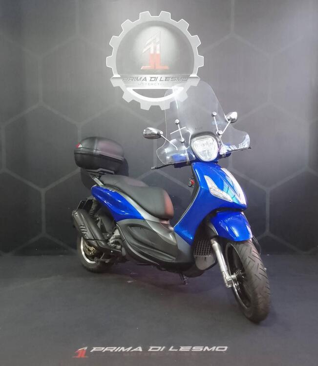 Piaggio Beverly 300 i.e. ABS-ASR (2016 - 20) (2)